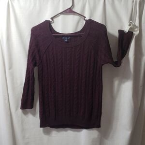 American Eagle Outfitters.EUC. Deep Merlot, 3/4 Sleeve Cable Knit Sweater.Size S